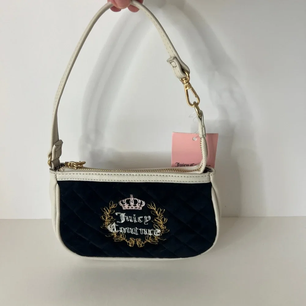 Womens Juicy Couture‎ Royal Couture Mini Wristlet Purse Liquorice Color NWT